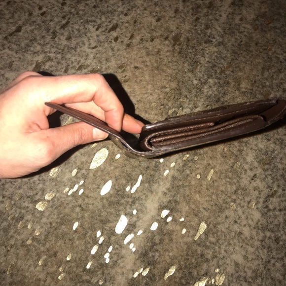 Certified AUTH. LV Porte Tresor Damier Wallet - Picture 5 of 8